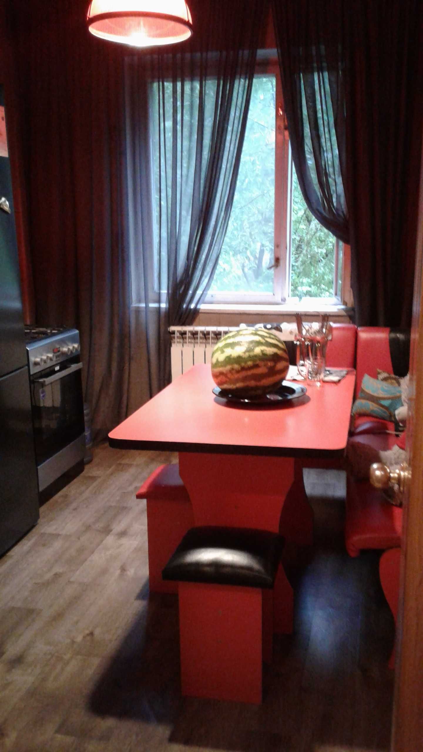 Продам 1 комнатную улучшенную квартиру