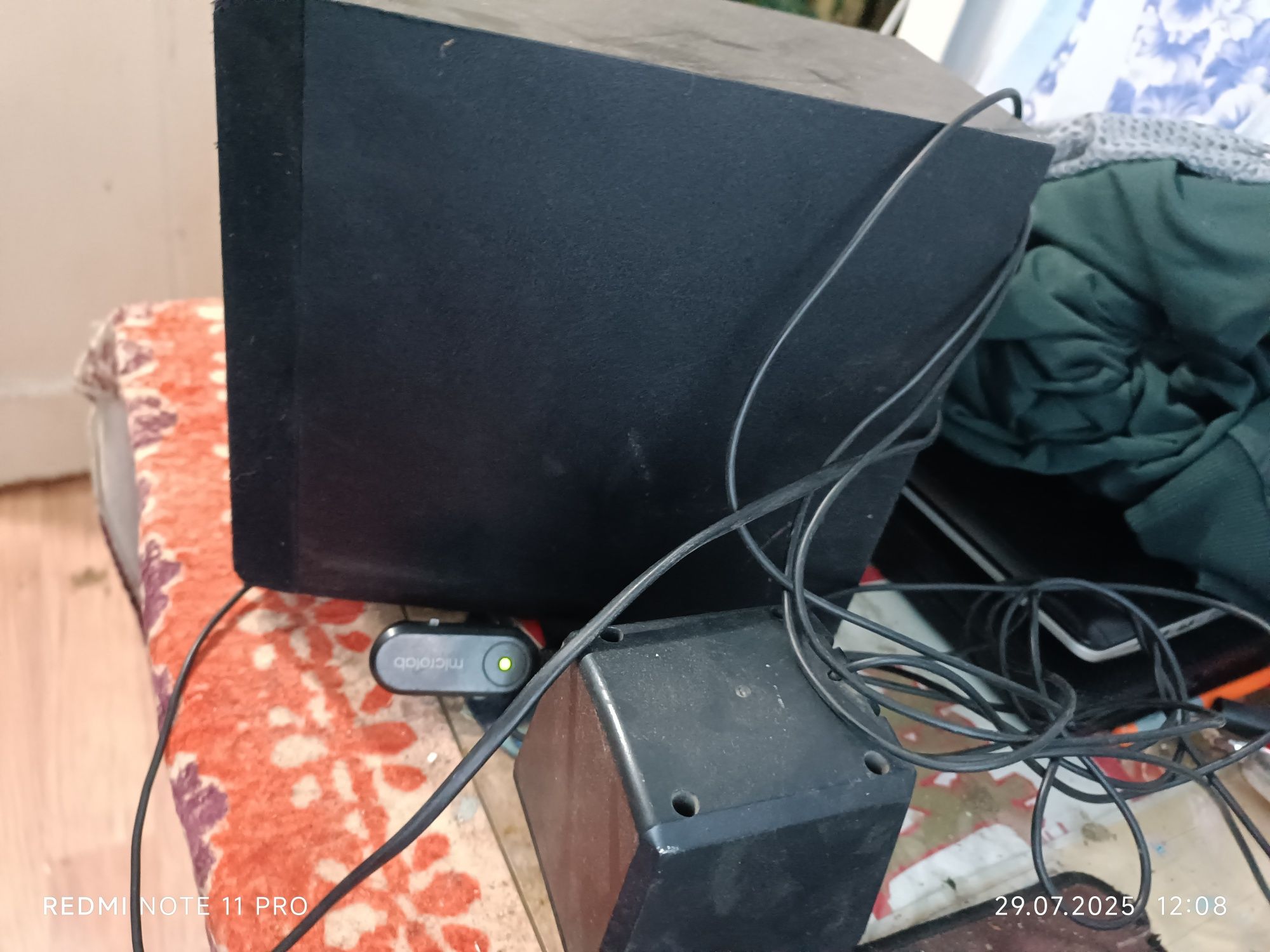 Продам музыкальный центр microlab