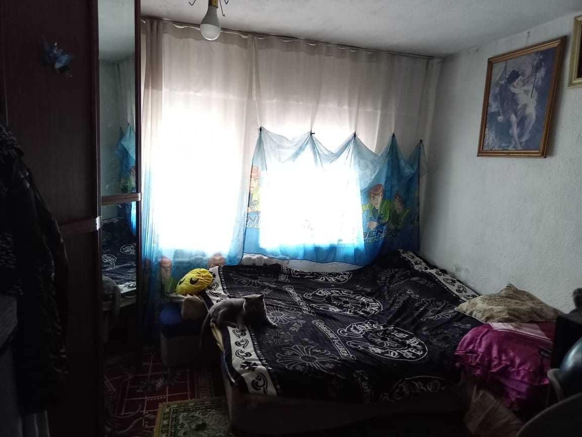 Продам дом с бассейном в центре