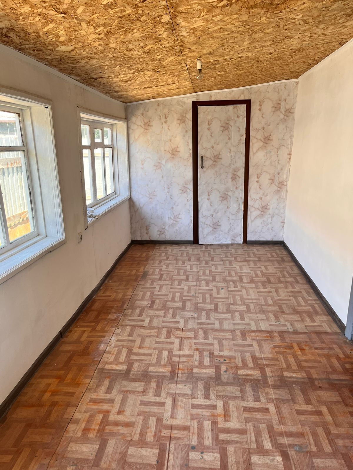 Продам дом, 4 комнатная