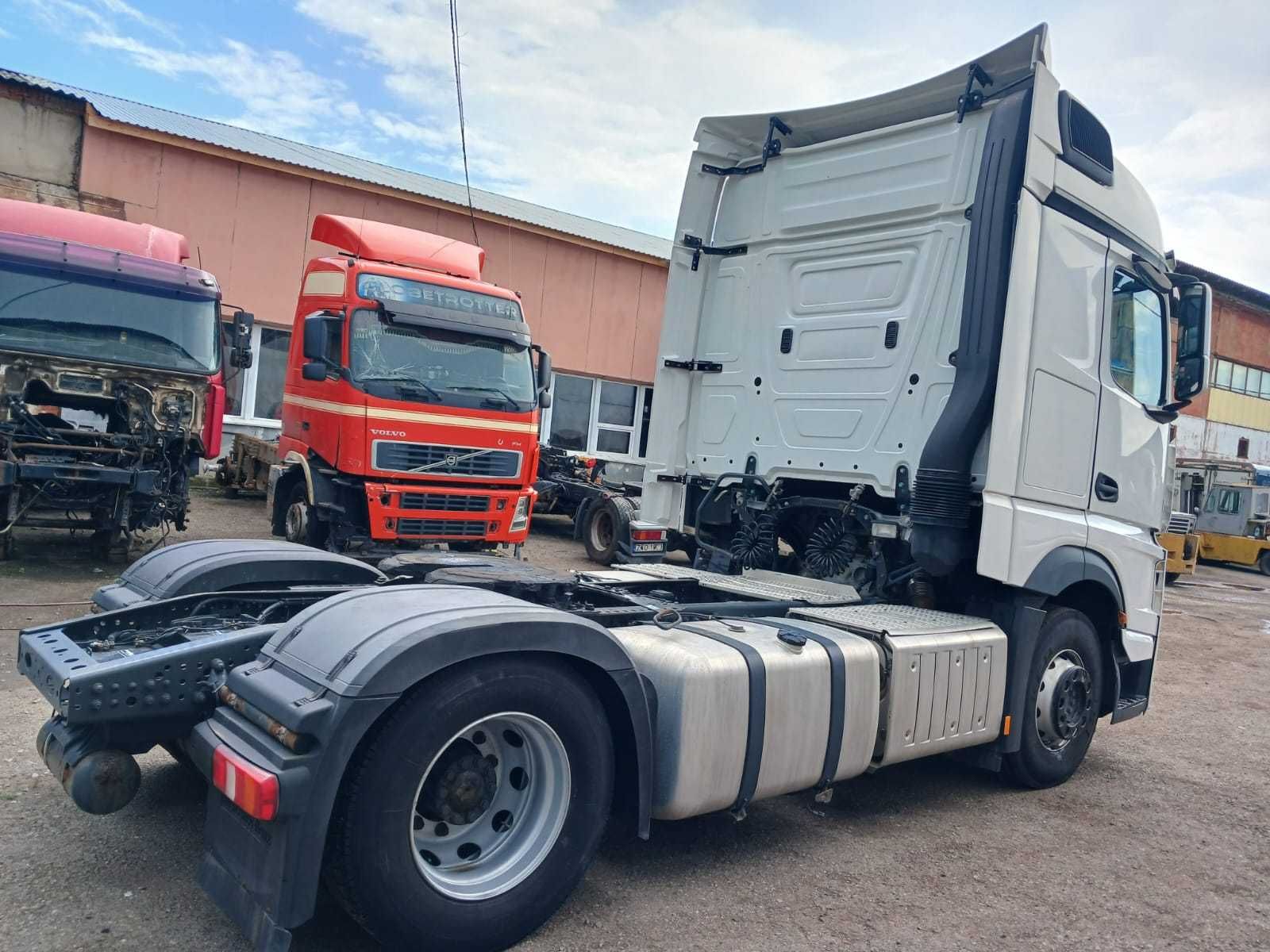 Машинокомплект Mercedes-Benz Actros 2015 год, в наличии из Европы