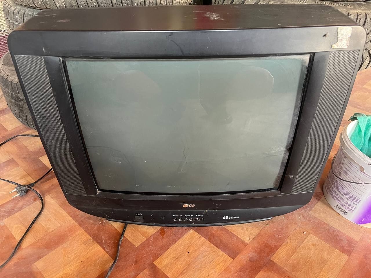 Продам телевизоры LG