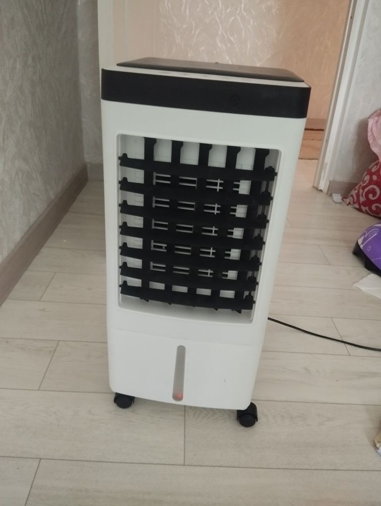 Напольный кондиционер
