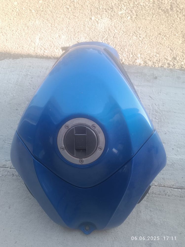 Бензобак Suzuki GSX-R 600
