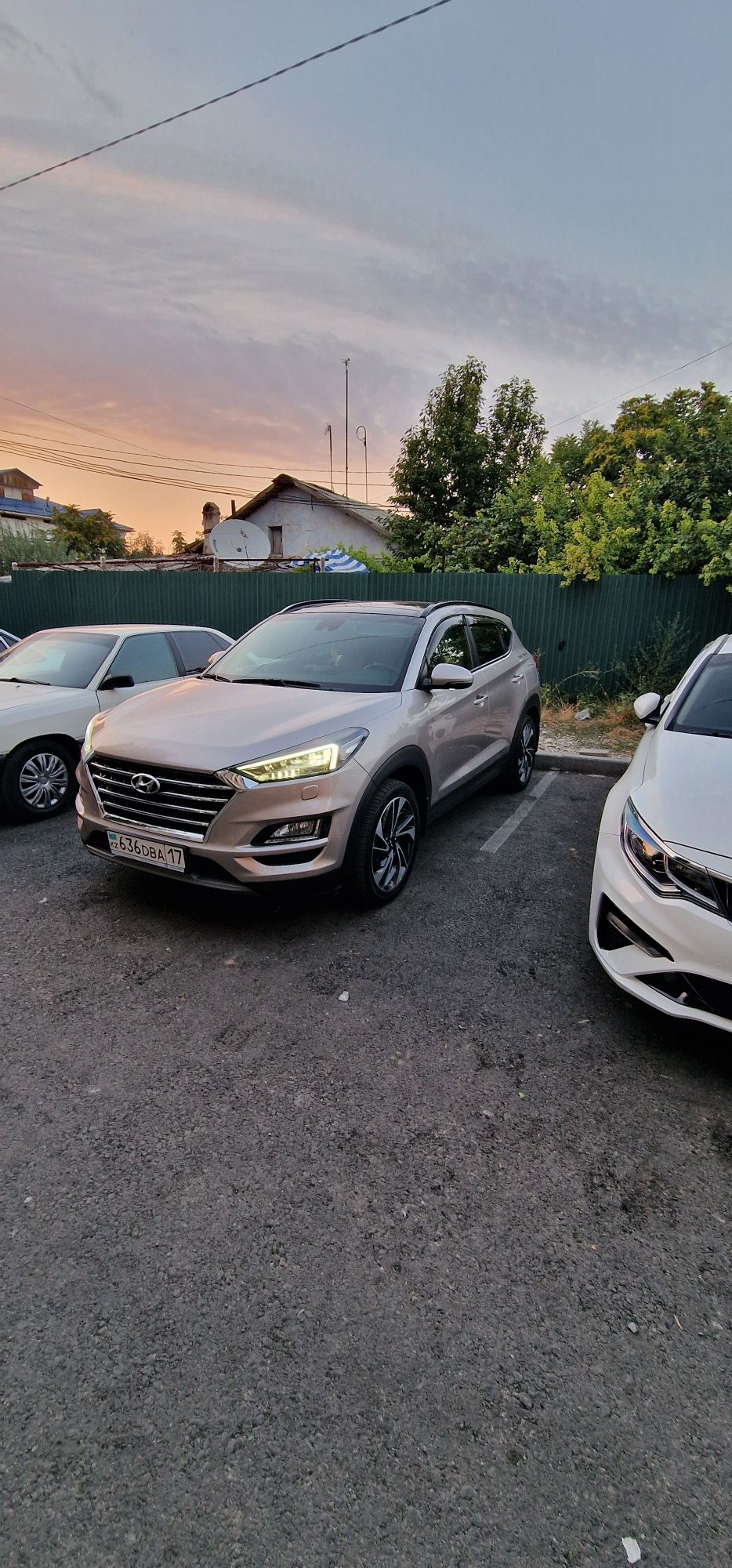 Продам Hyundai Tucson в самой полной комплектации