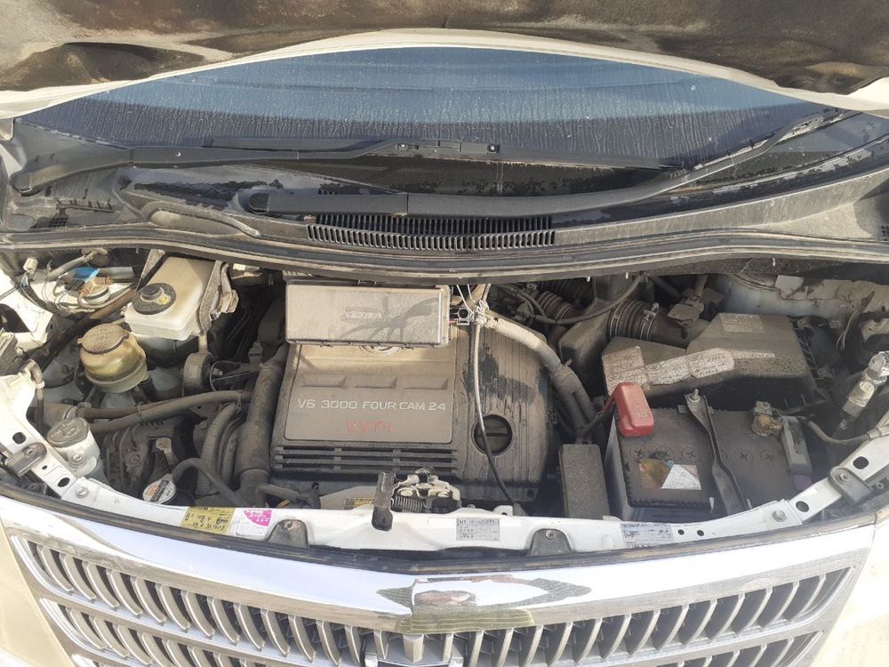 Toyota Alphard 2005
