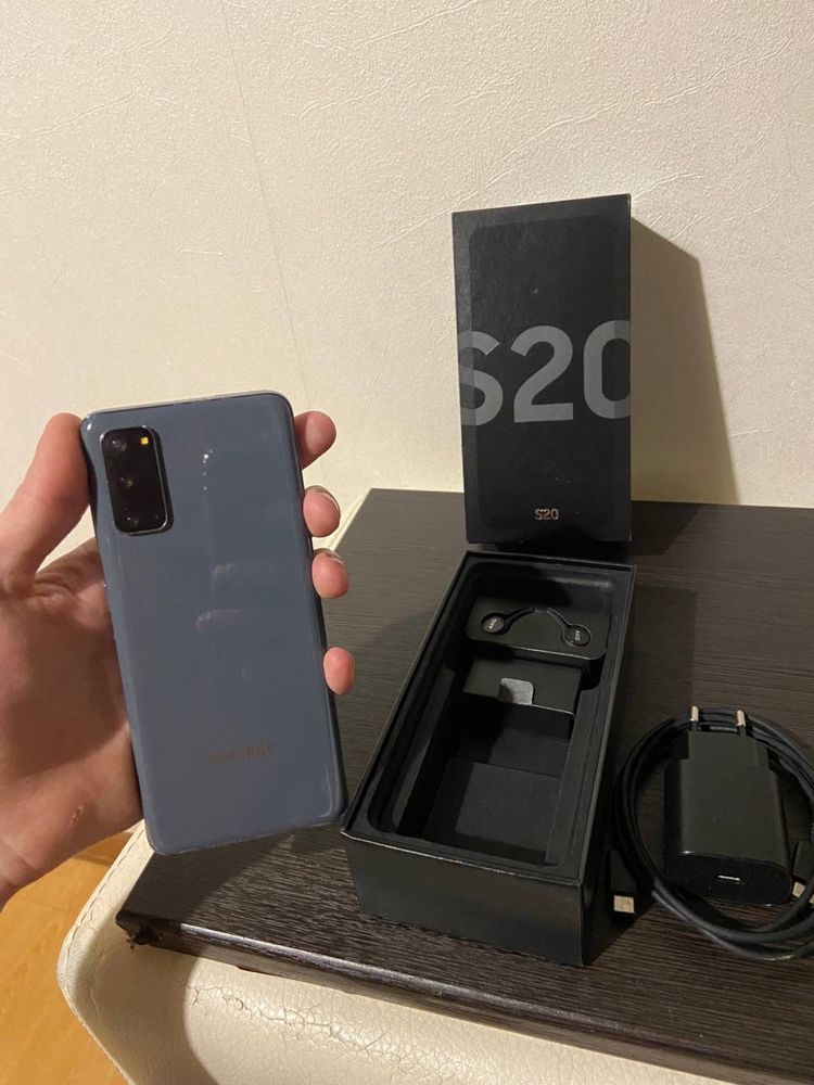 Samsung S20 / Самсунг С20