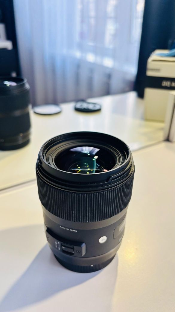 Объектив Sigma AF 35mm f/1.4 DG HSM Art Canon EF
