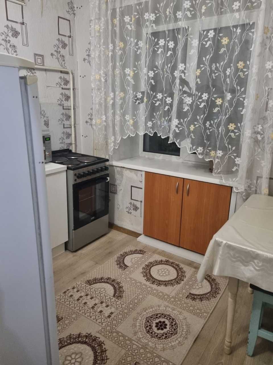 продам квартиру 4мкрн 10дом