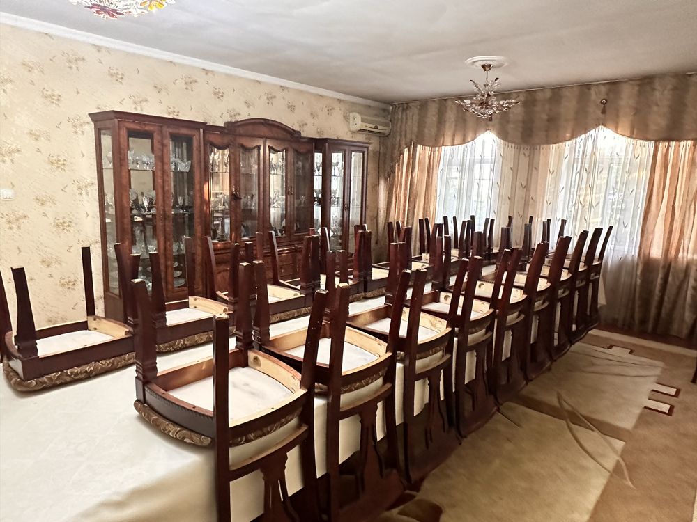 Продается большой дом, 16 сот, Мкр Катын копр, ул Молдабаева