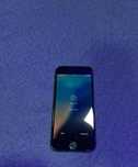 Продам Iphone SE 2020