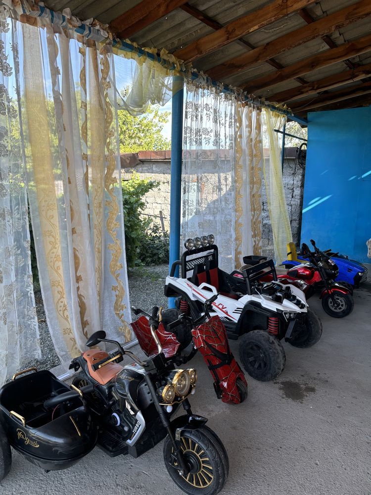 продам машинки на пульте все рабочие
