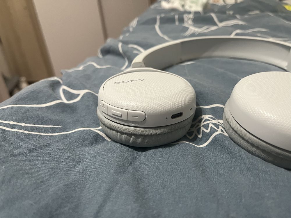 Наушники SONY