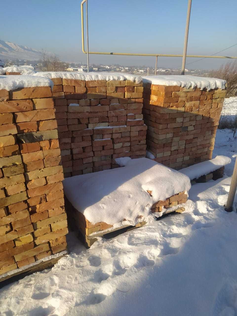 Продам жженый кирпич  Принимаю предоплату на весна лета