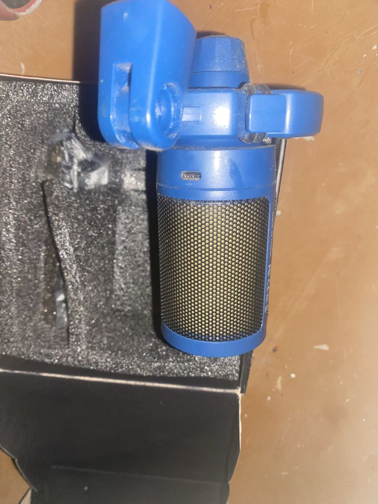 Микрофон fifine A6V