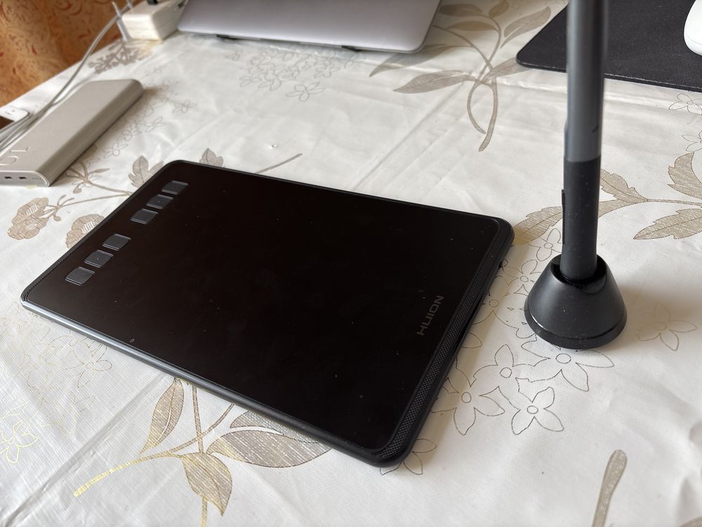 Продаю графический планшет hunion H640p