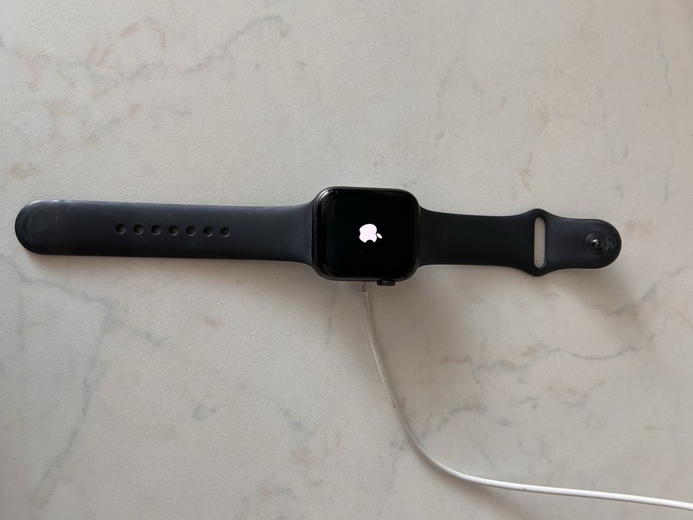 AppelWatch 6 серия