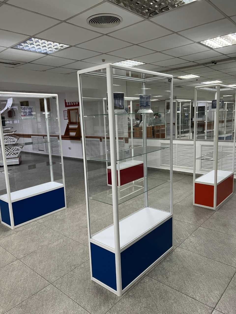 Прилавок витрина стеклянная из профиля, оборудование для магазина tavp