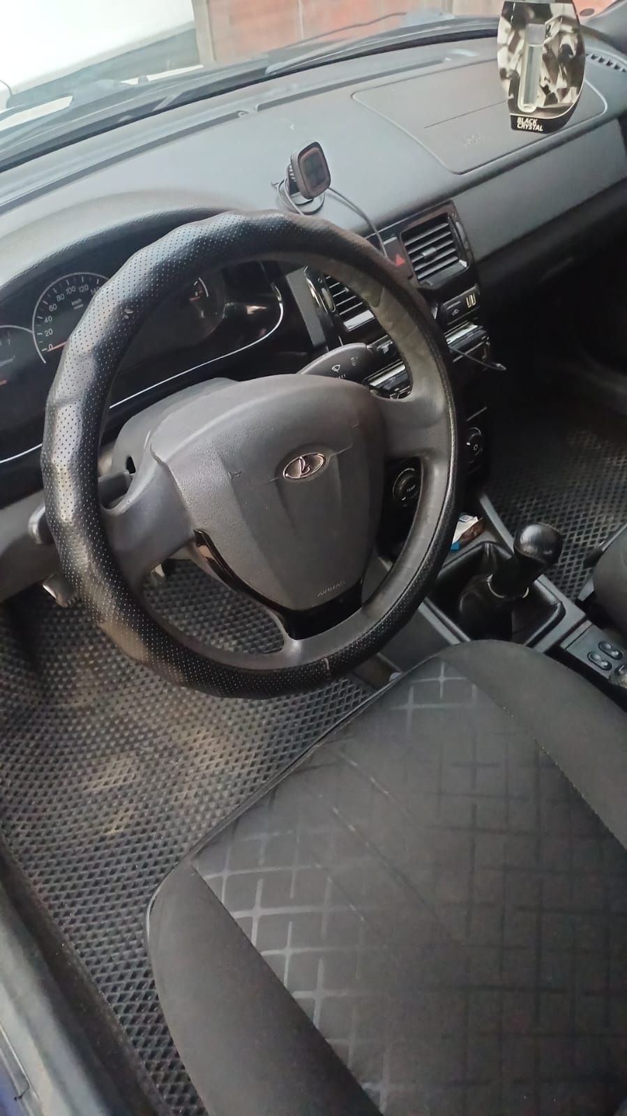 Продам приора хэчбэк