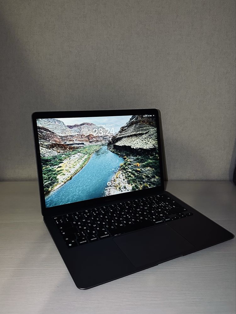 MacBook Air M1 256 гб