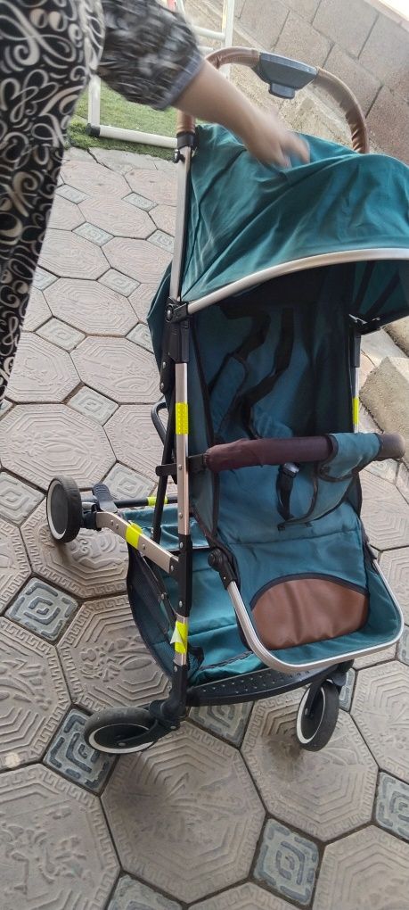 Продам коляску детскую