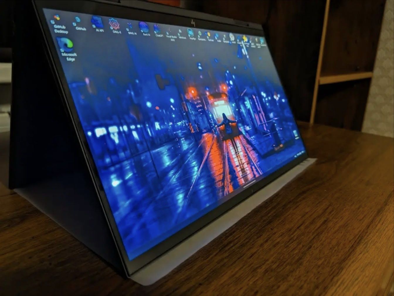 Ноутбук HP Envy x360 трансформер+ наушники Logitech G Pro X