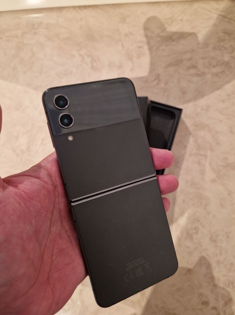 Galaxy Samsung z flip 4