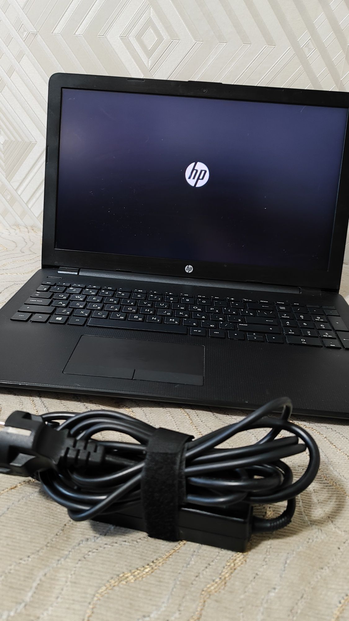 Ноутбук HP -15. .