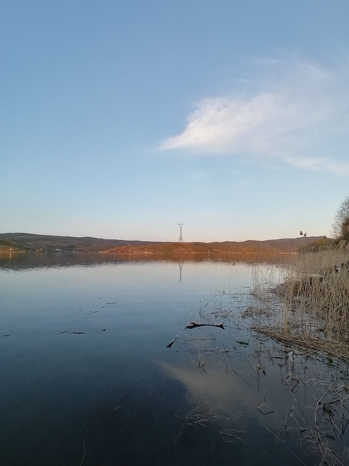 Продам дачу в ермаке на первой беровой линии.