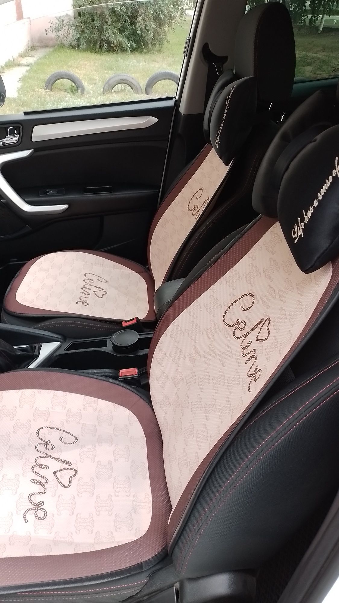 Машина JAC S3 , 2020-го года