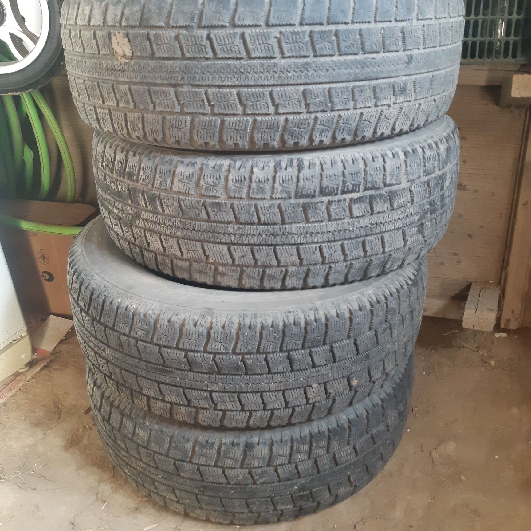 R 15 / 205 ТЕ 65 Toyo МАРКАСЫ