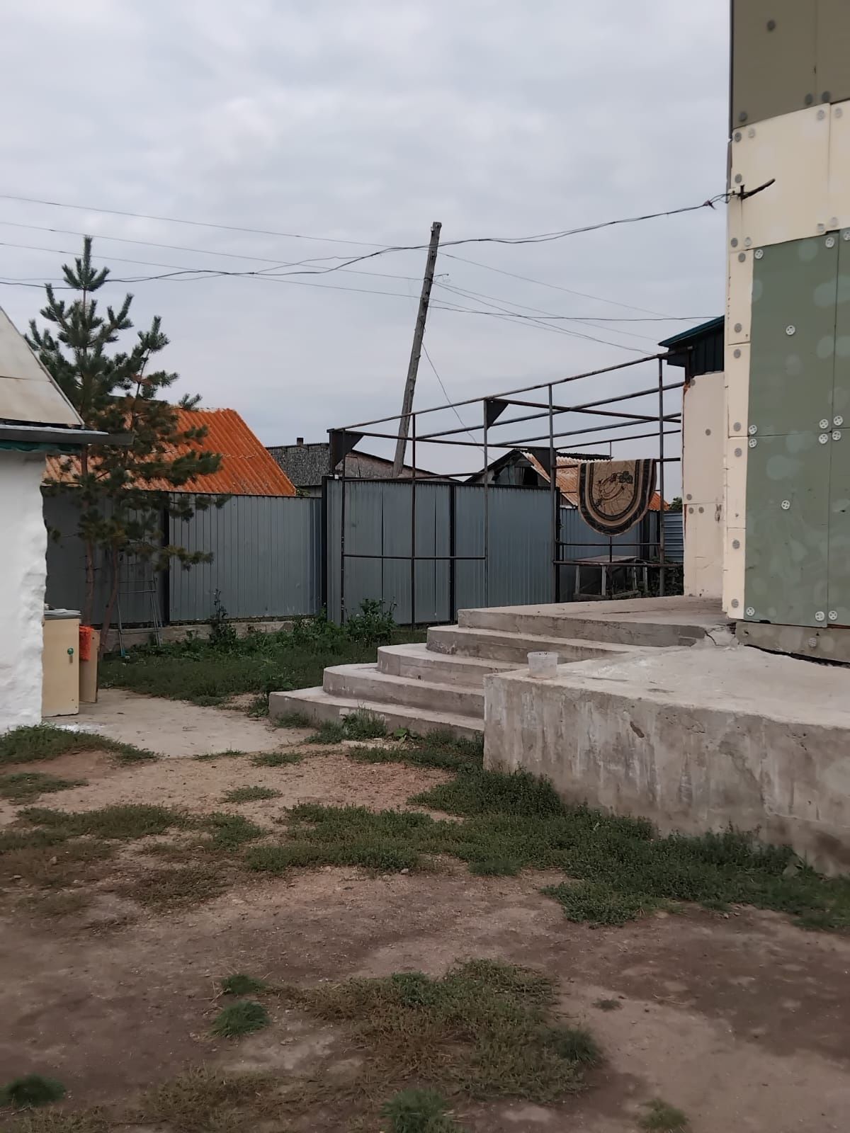Продам дом.Двухэтажный. Вторая дачная. Дачная сторона.18 соток.
