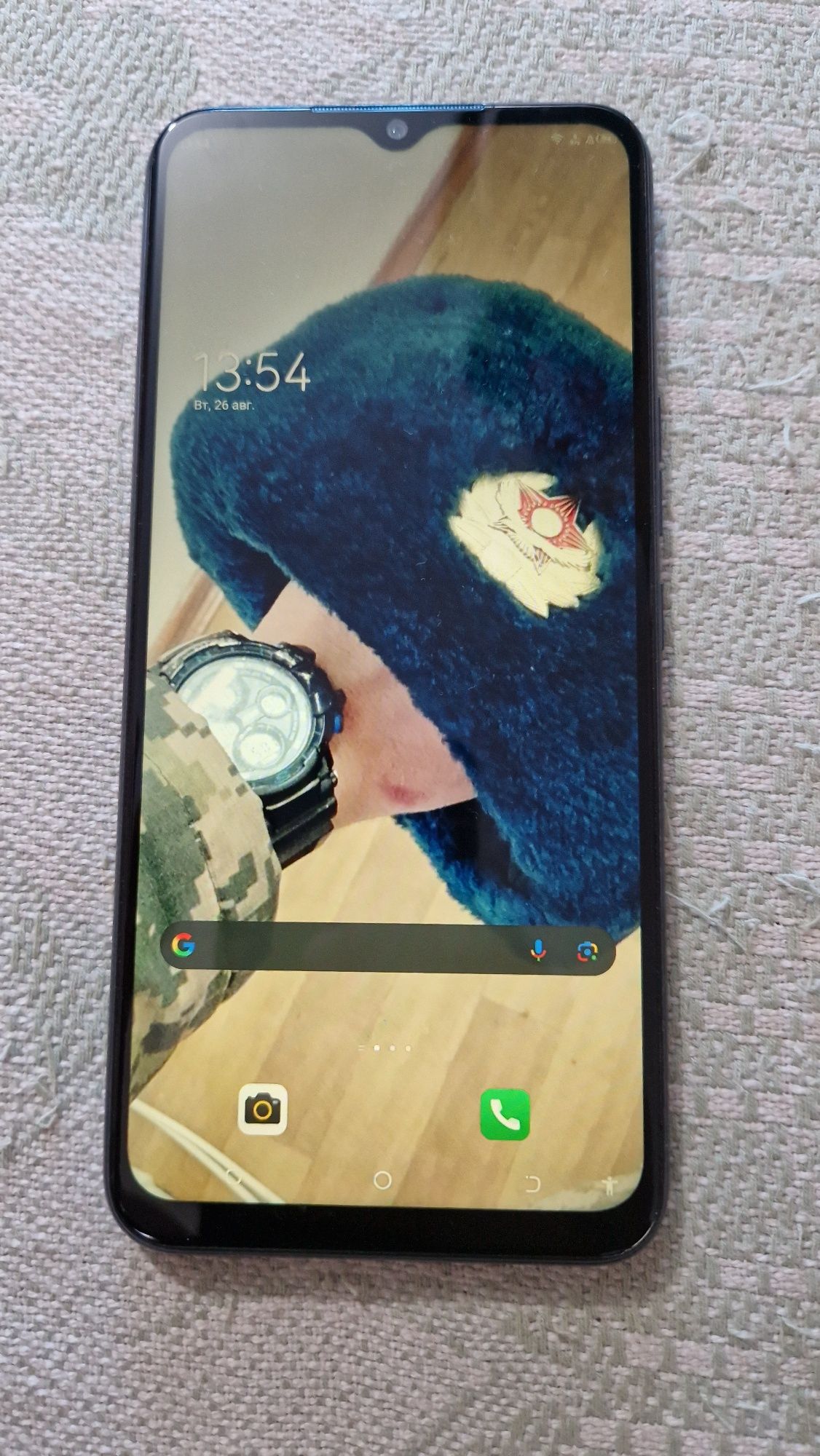 Tecno spark 8c 4+3/128