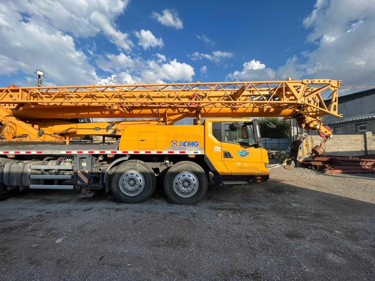 Услуги и Аренда автокрана (50 тонн, XCMG 2023 года)