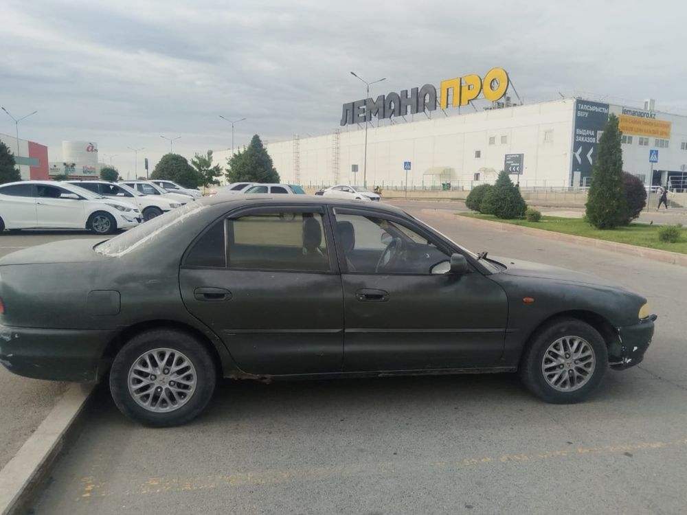Митсубиси галант