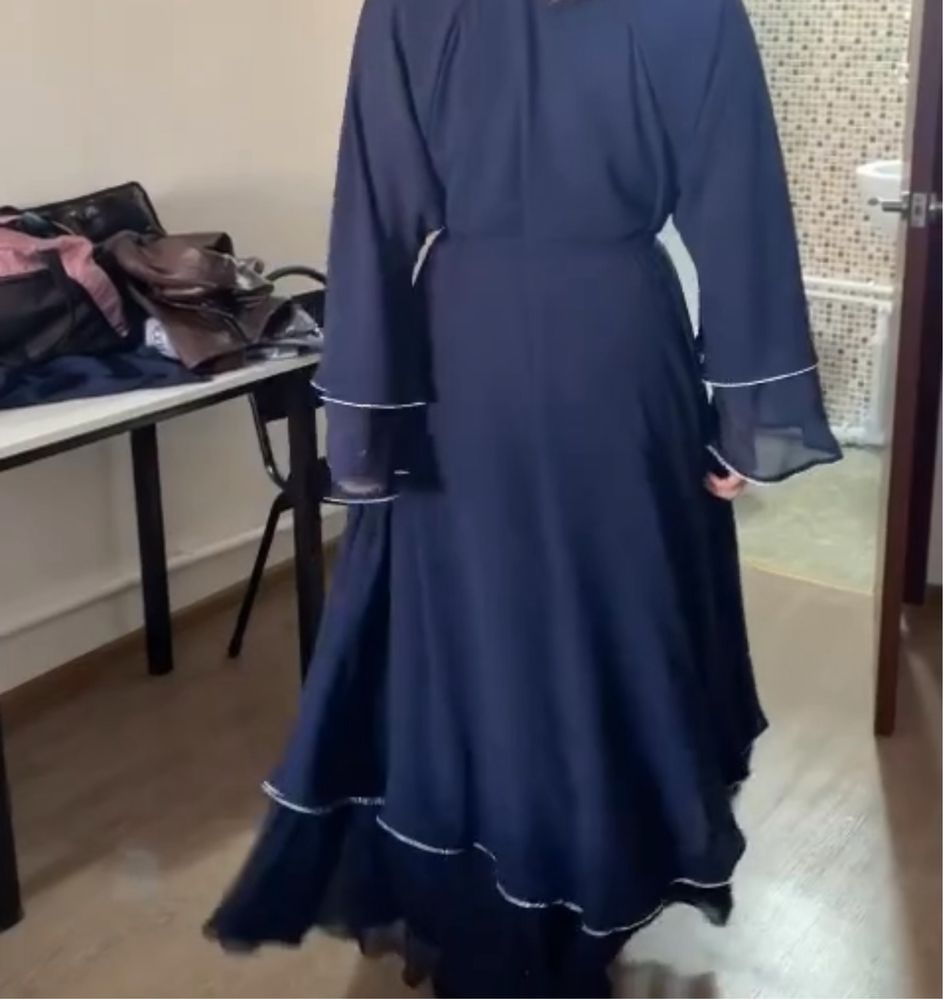 Абайка ярусная с палантином, с поясом и с платьем