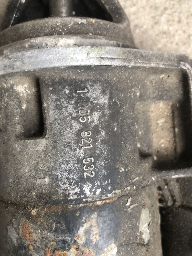 Стартер на БМВ Е38 BMW E38.