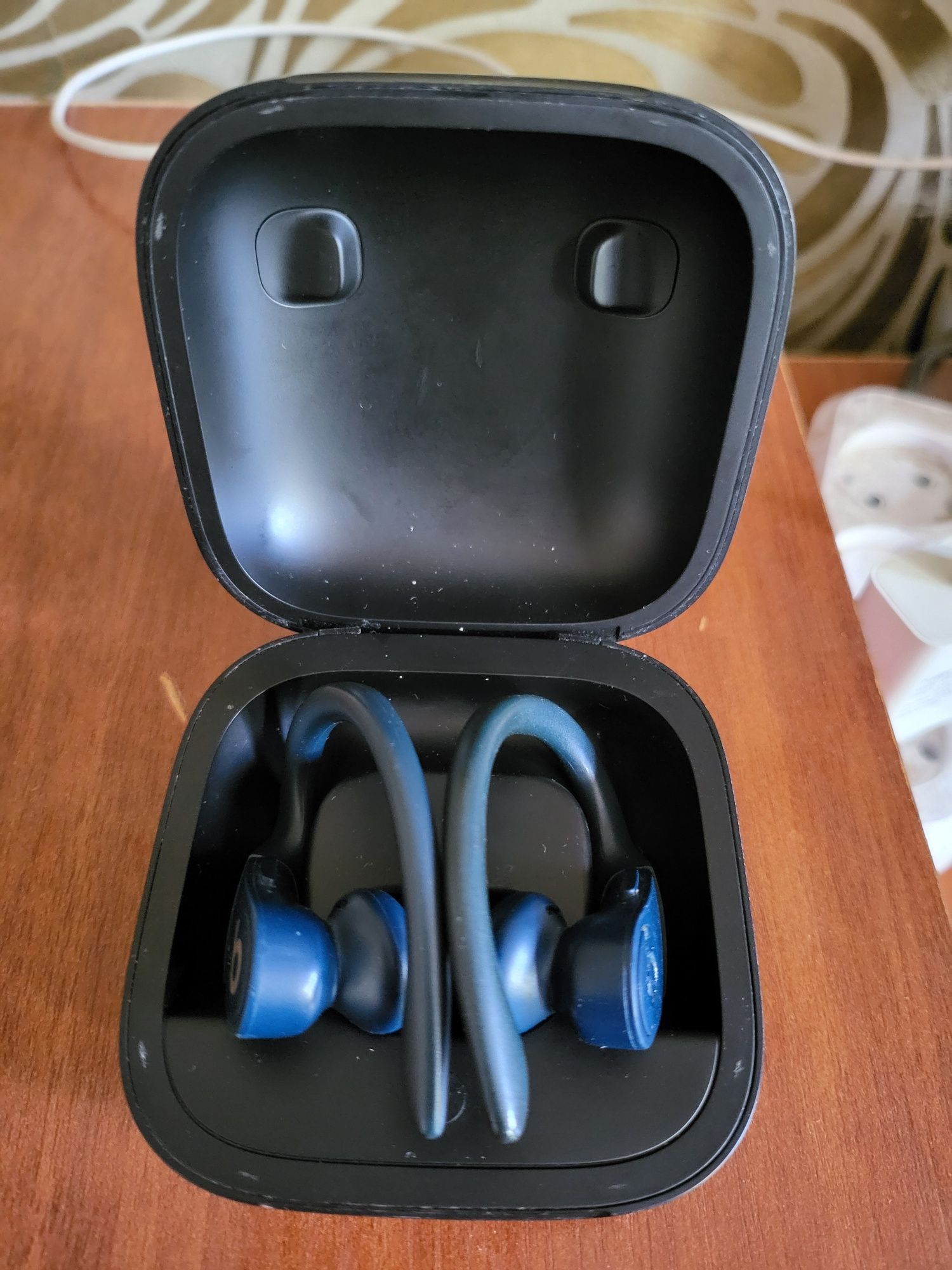 Power Beats Pro b