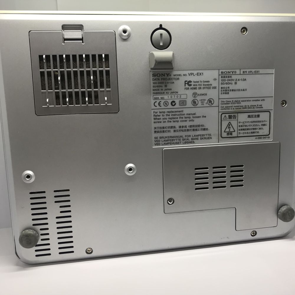Проектор Sony VPL-EX1