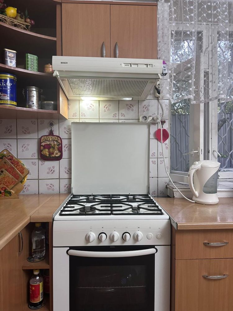 Продаю Газ плиту