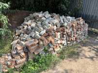Бут из кирпичей бесплатно