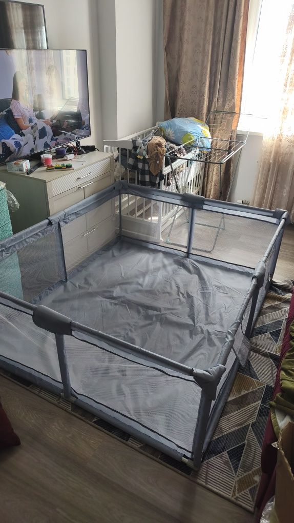 Игровой манеж IMBABY 180x150x66 см, серый