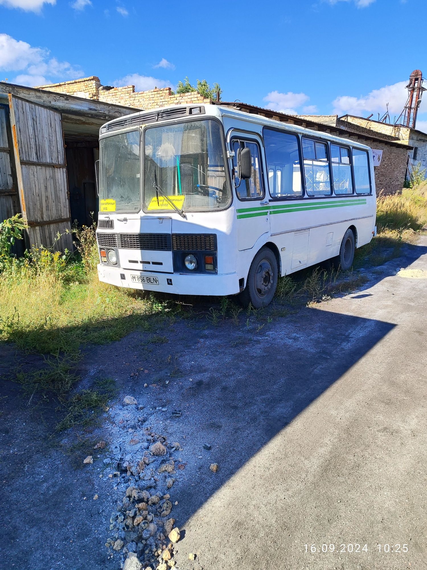 Автобус   ПАЗ год выпуска 2002
