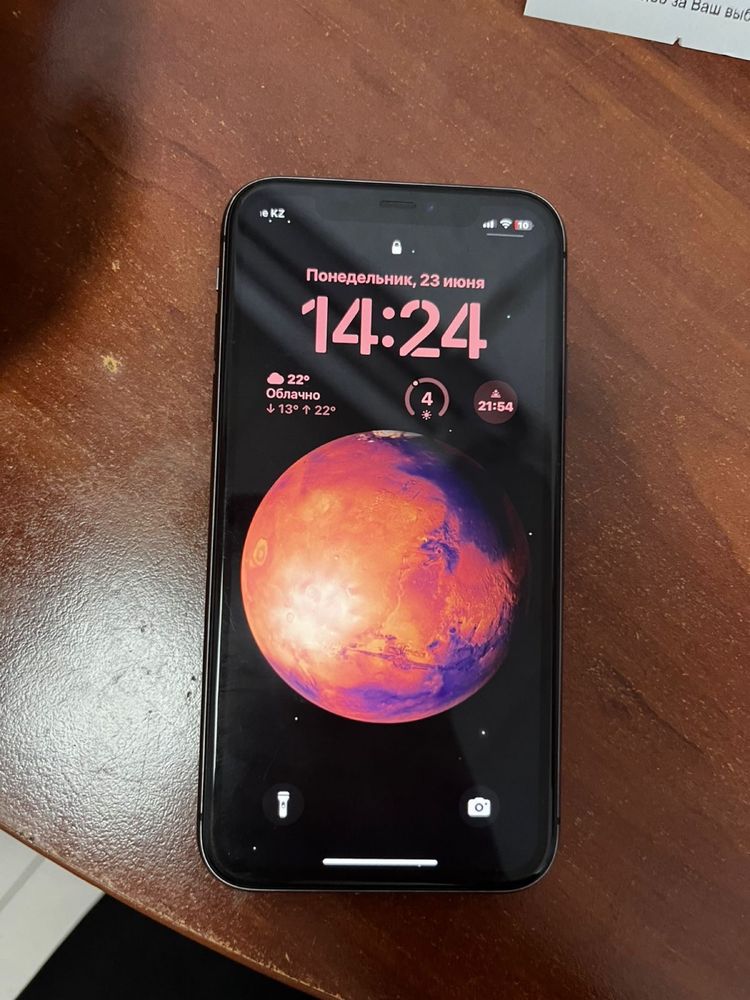 Iphone11 с каропками