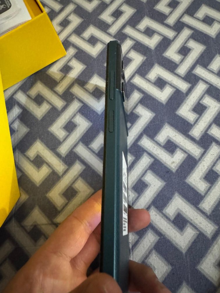POCO m5 64гб игровой телефон