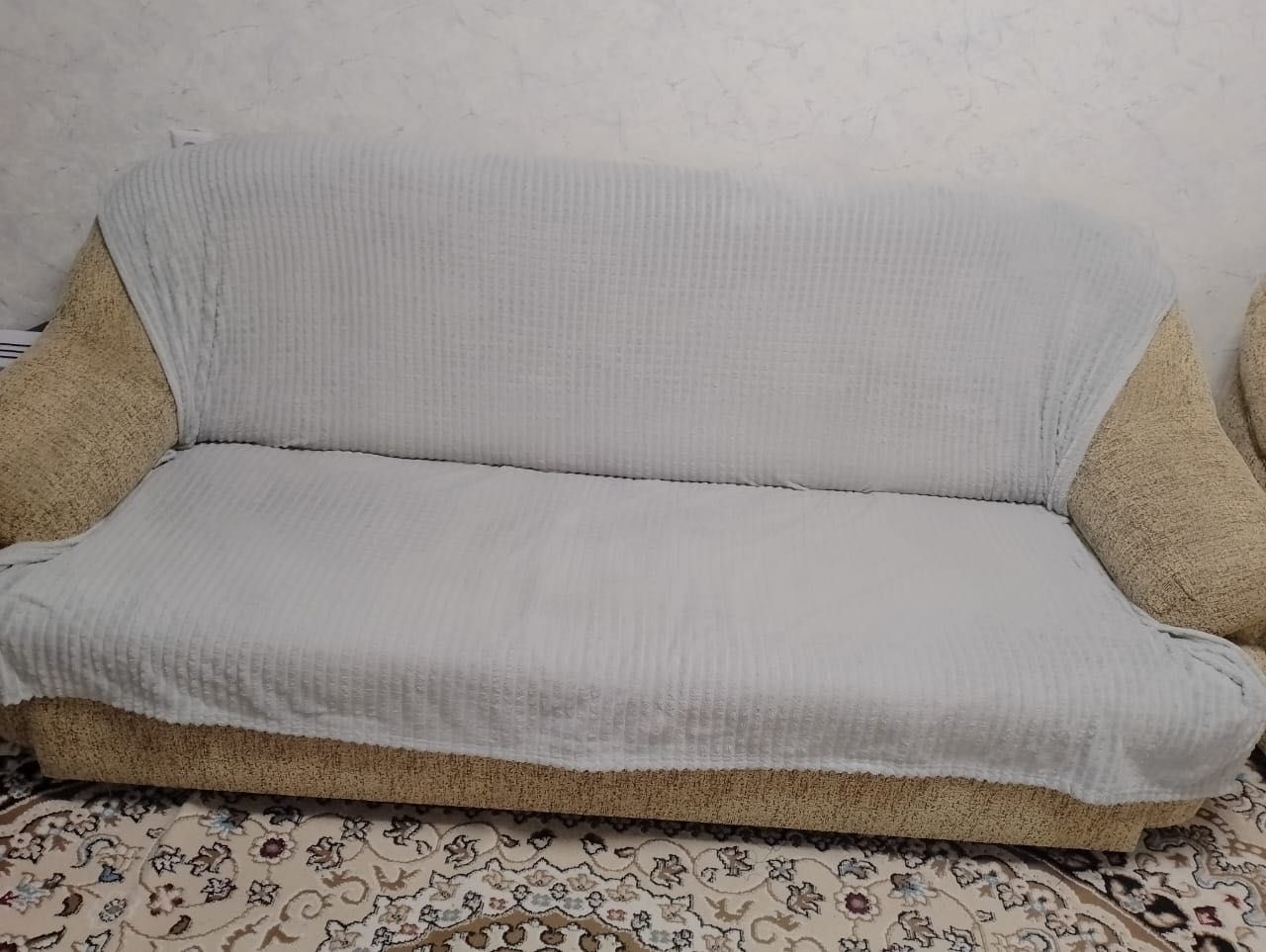 Срочно продам диван с креслом!