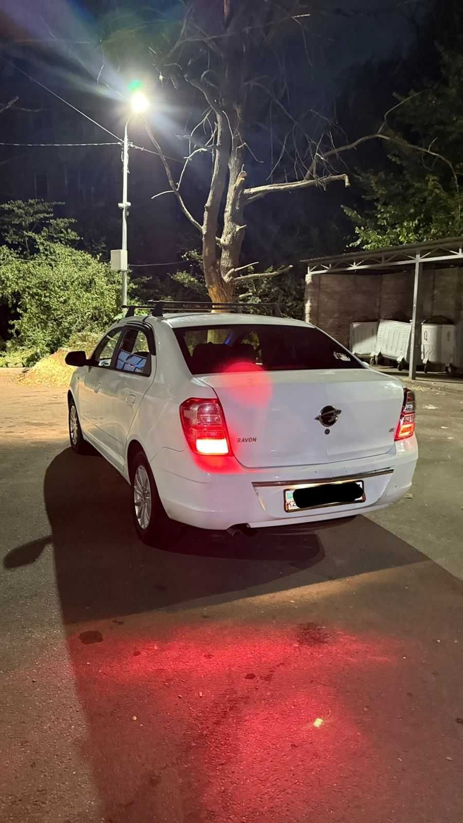 Автомобиль Равон Р4