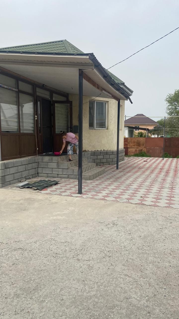 Продам часныи дом