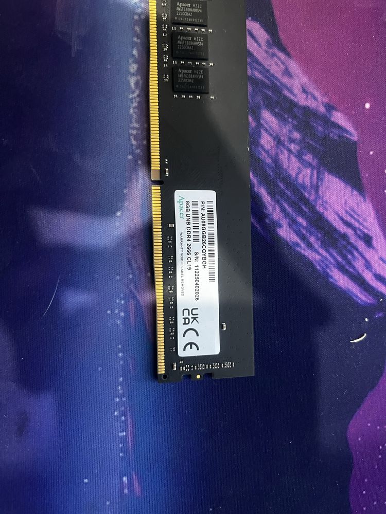 Продам оперативку ddr4 8gb Apacer 2666mhz
