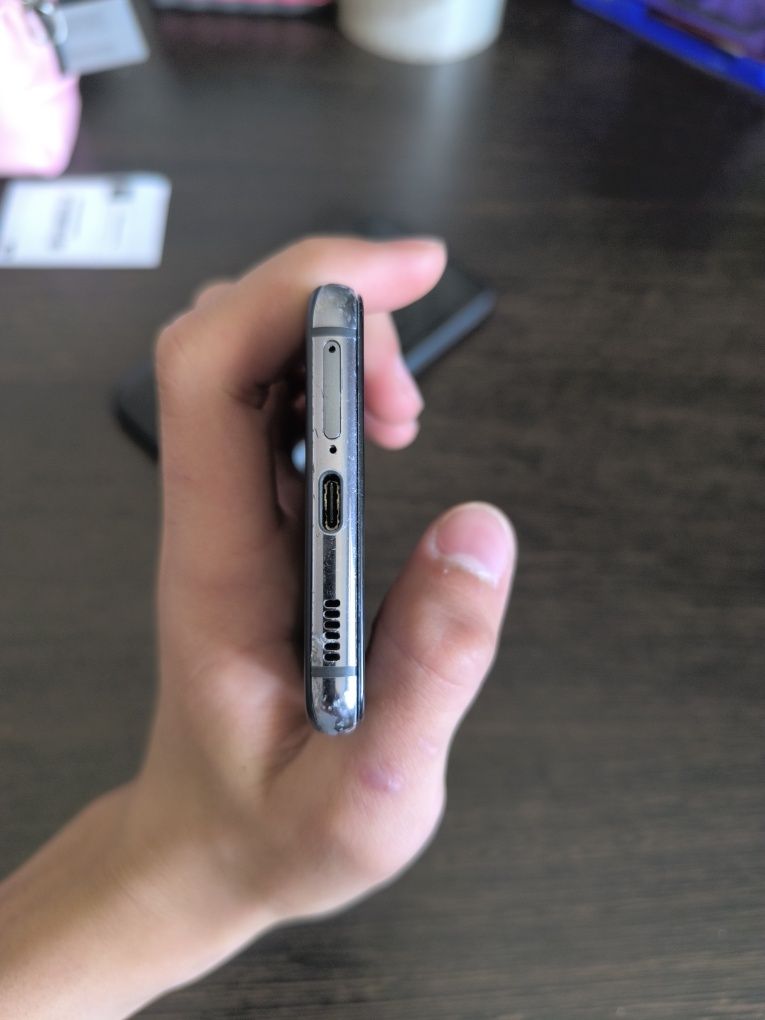 Samsung S21 128GB Срочно